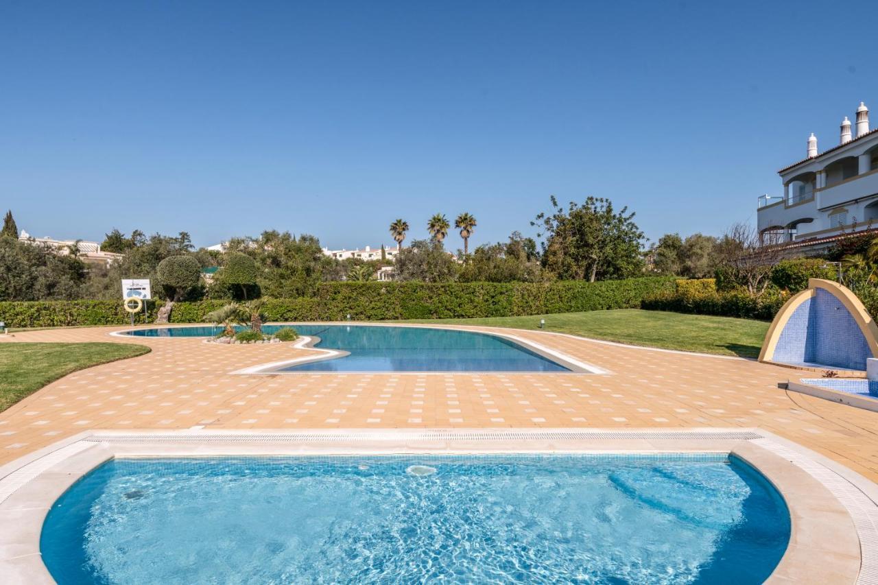 Apartment 68 Vila Golfemar