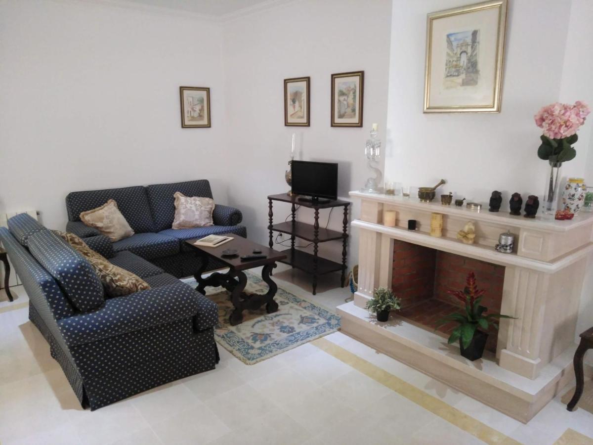 Pegada Real Acomodação com café da manhã  Óbidos