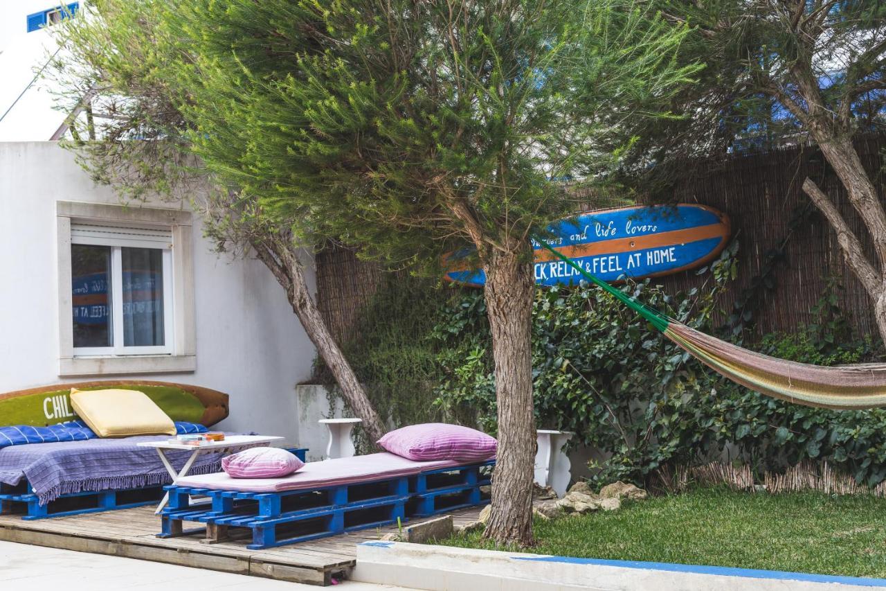 Chill Hill & Private Hostal Ericeira