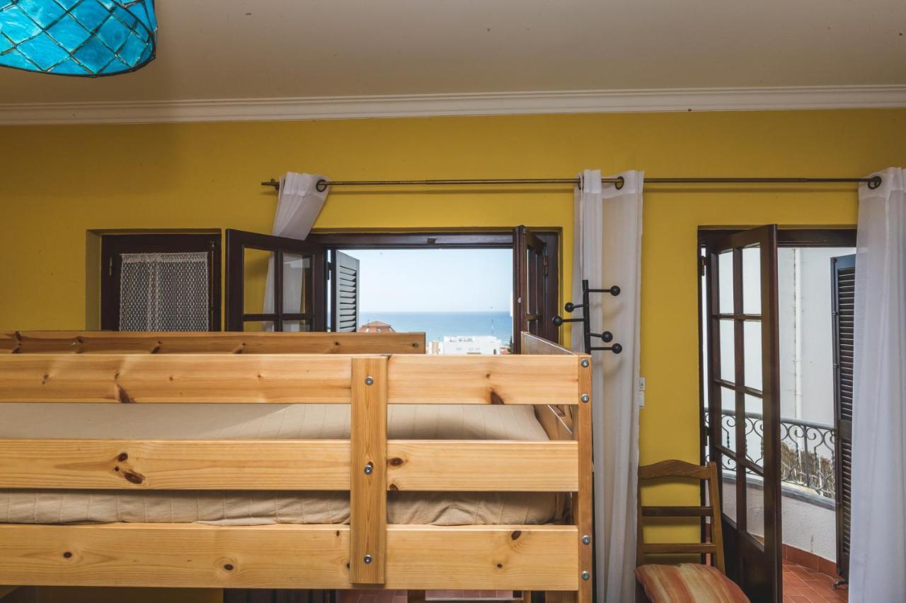 Chill Hill & Private - Peach Garden Hostel Ericeira
