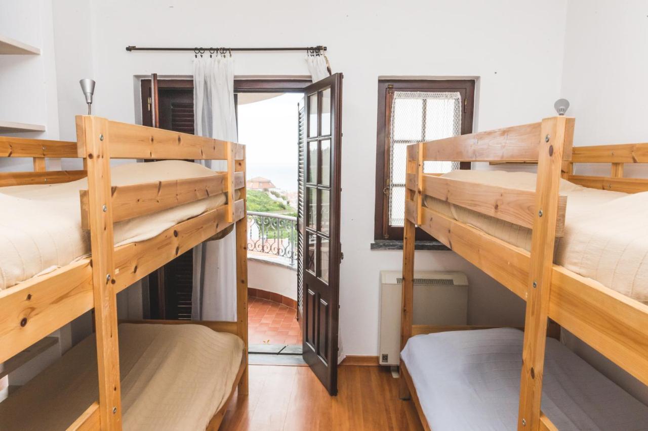 Chill Hill & Private - Peach Garden Hostel Ericeira