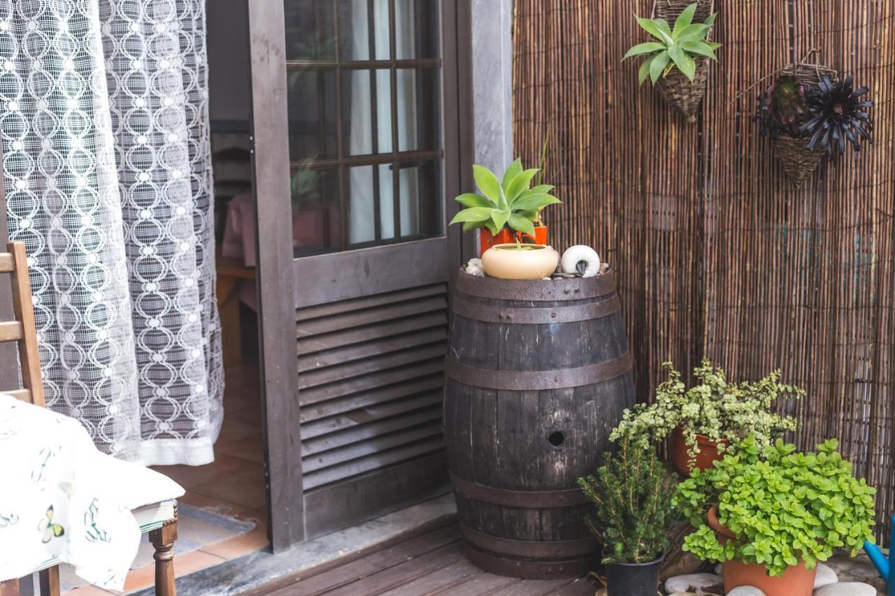 Hostel Chill Hill & Private - Peach Garden Ericeira