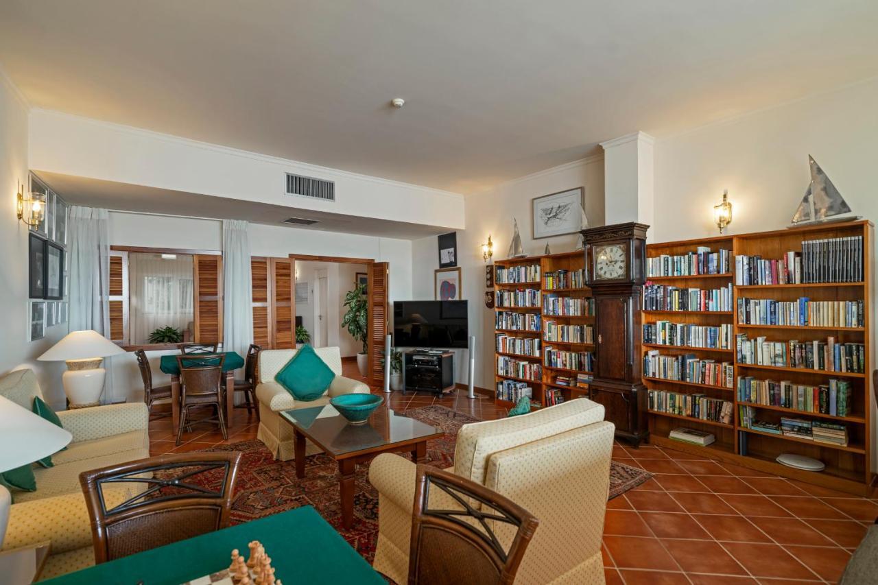 Hotel Albatroz & Yacht Club 5*