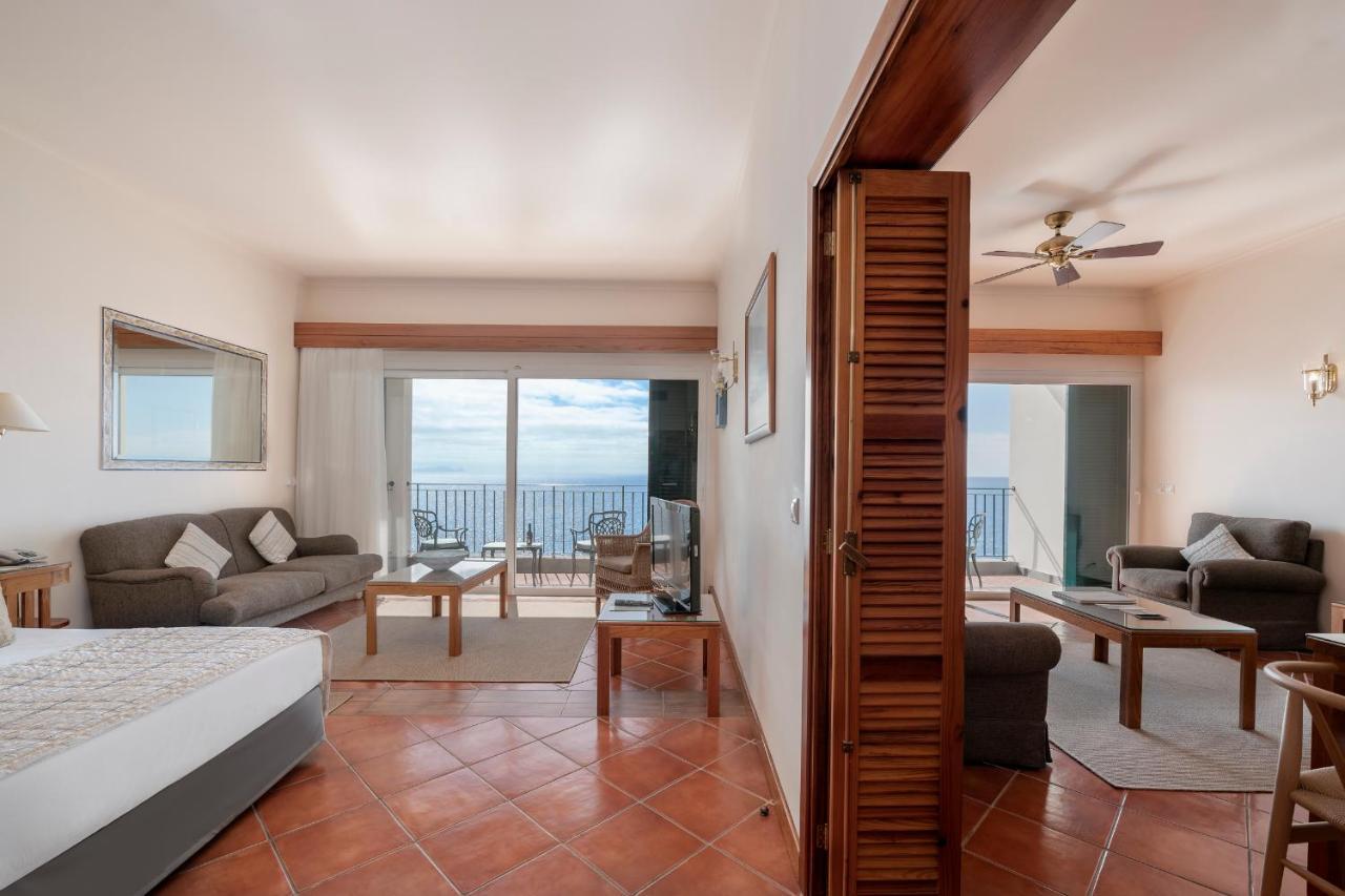 Albatroz & Yacht Club Hotel Santa Cruz - Madeira