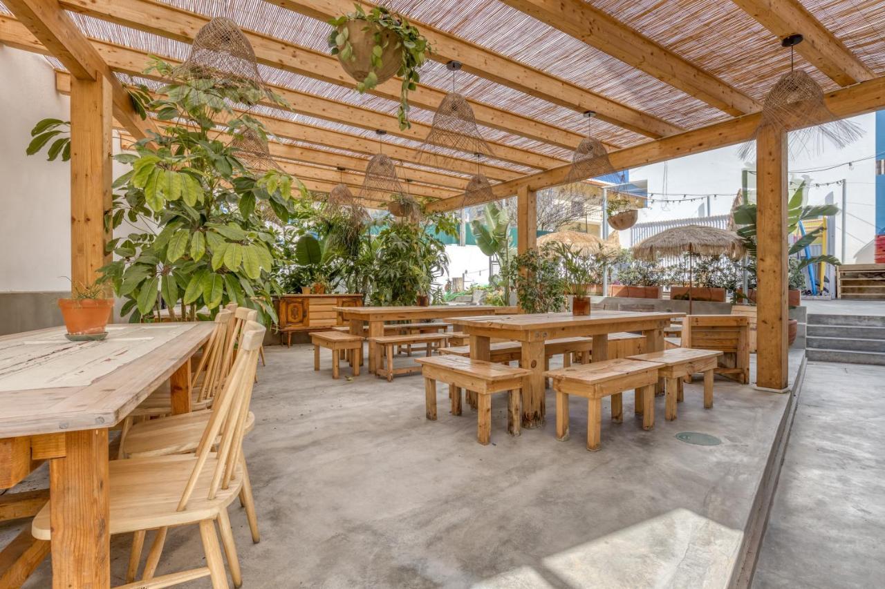 Selina Boavista Hostel Ericeira