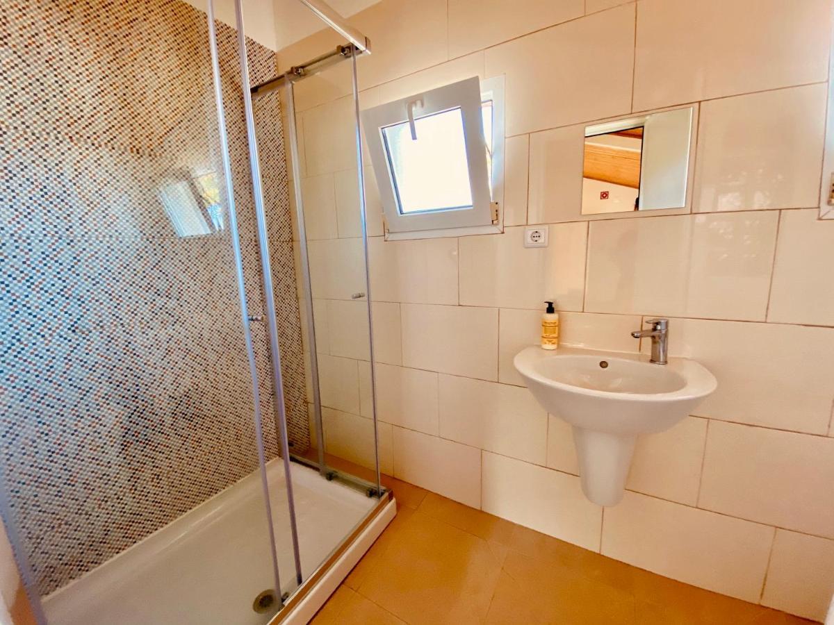 Hostel Oasis Backpackers Sintra Surf