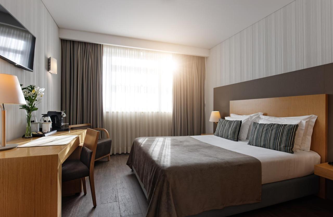 Hotel Mercure Lisboa 4*
