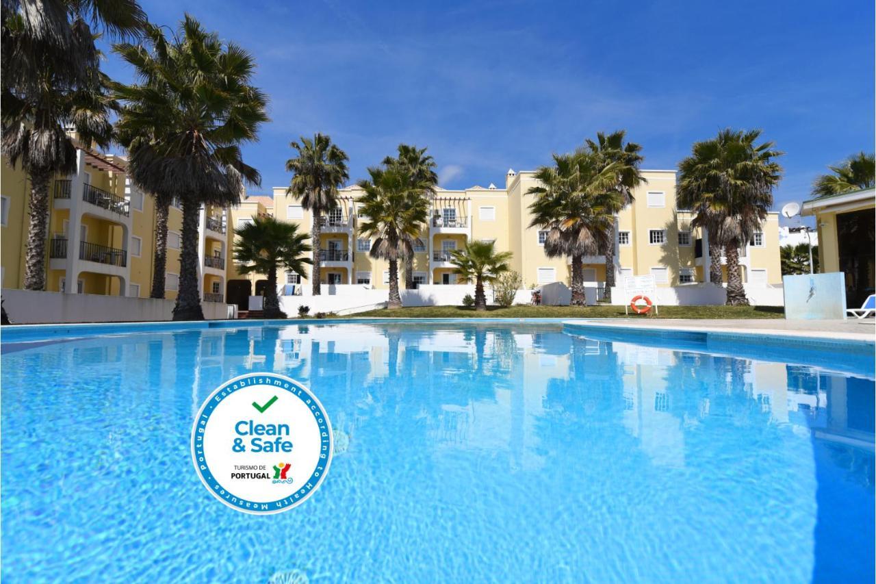 Da Lota - Beachfront Aparthotel 3*
