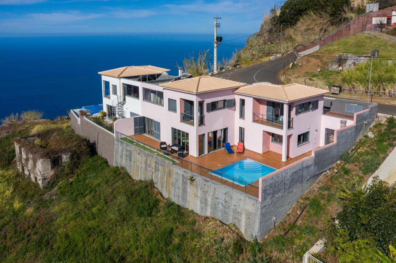 Holiday home Views *
