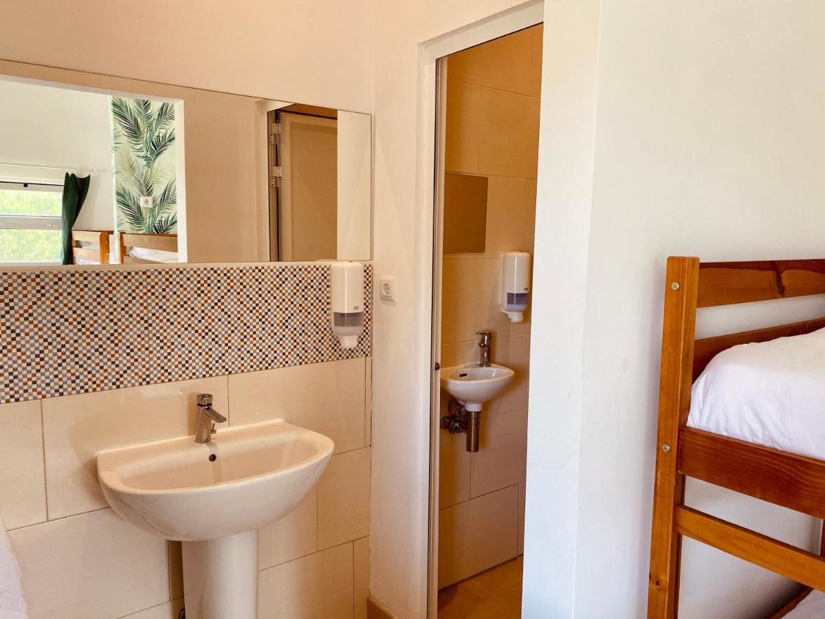 Oasis Backpackers Sintra Surf Hostel