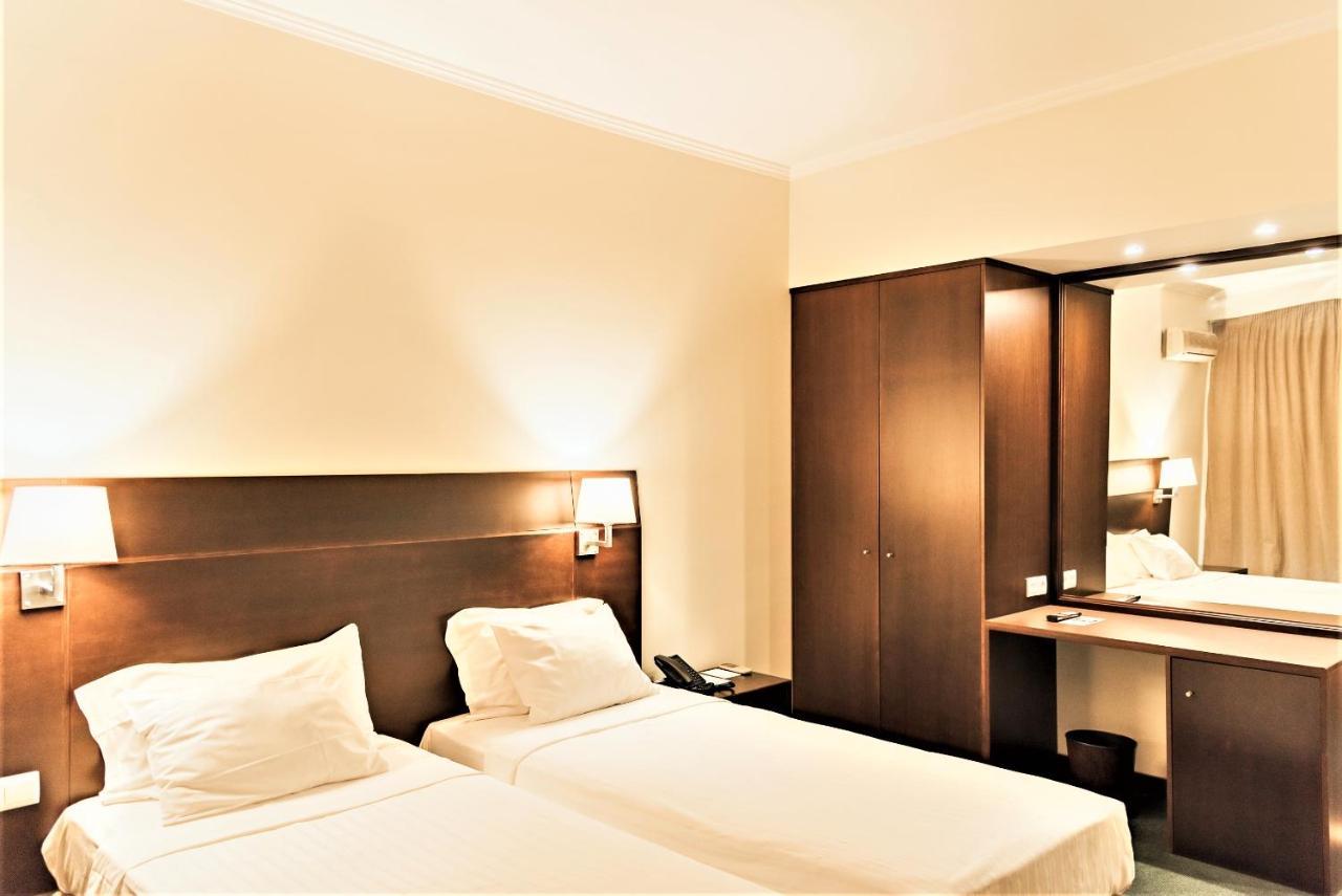Hotel Amazonia Jamor 4*