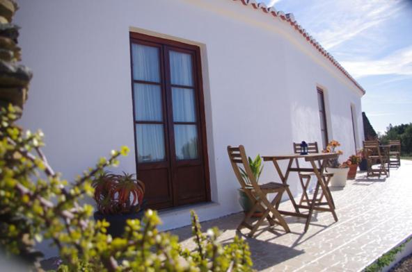 Russo Surf - Vale Figueiras Aljezur