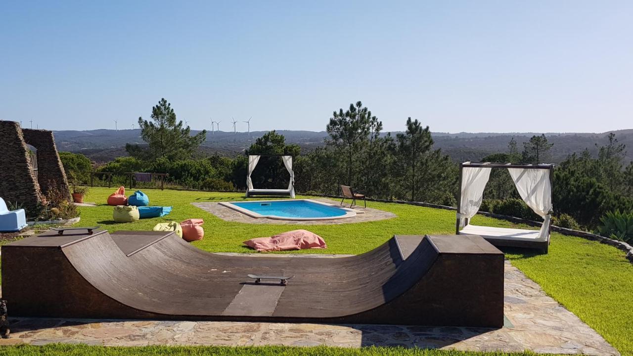 Russo Surf - Vale Figueiras * Aljezur