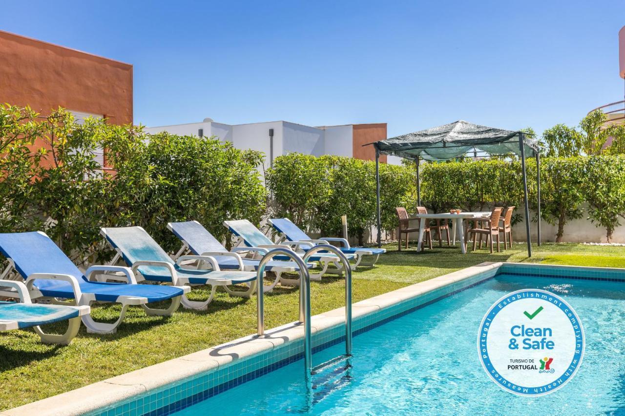 14 Marina De Villa