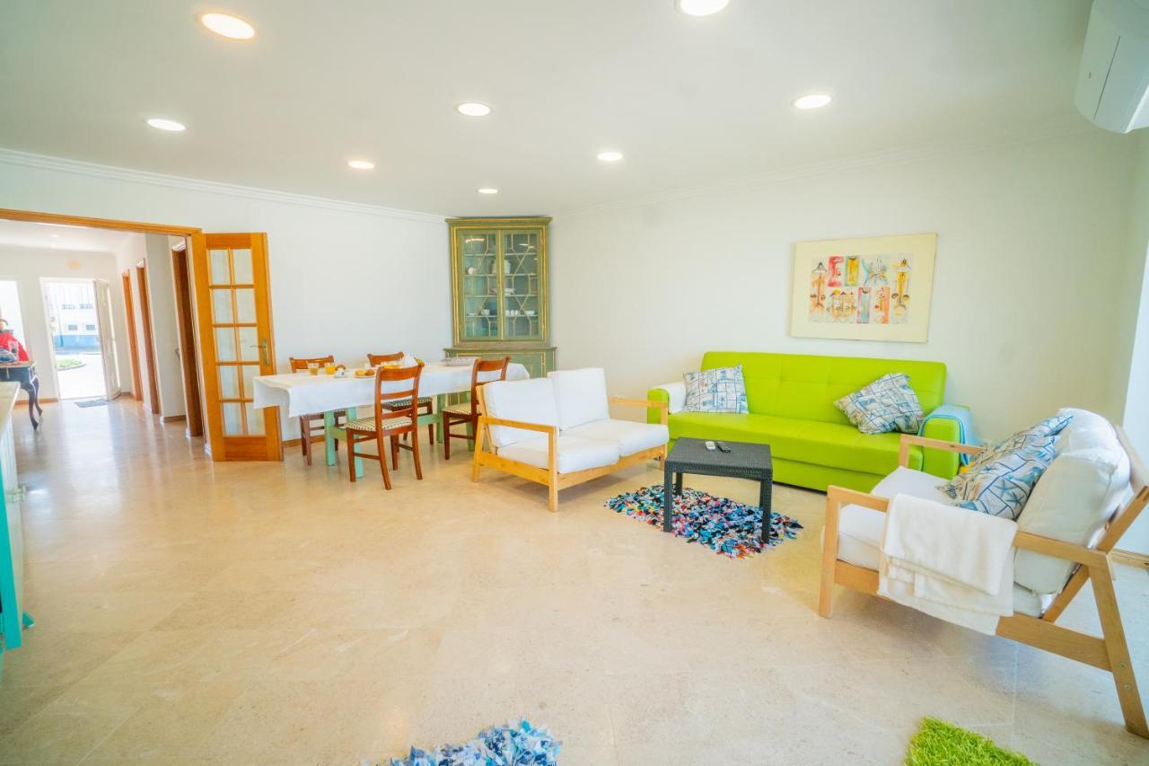 Casa Da Azenha Terrace Prime Holiday home Santa Cruz (Oeste)