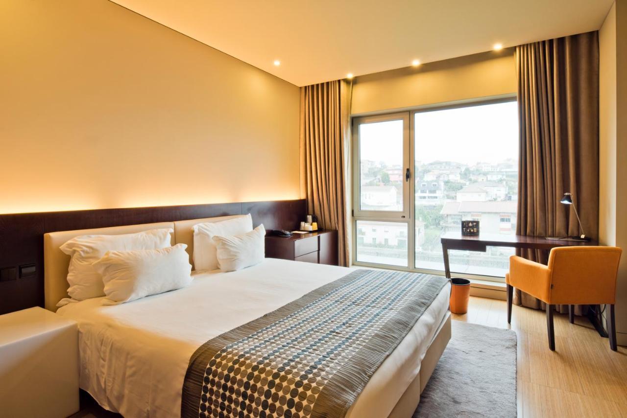 Golden Tulip Hotel 4*