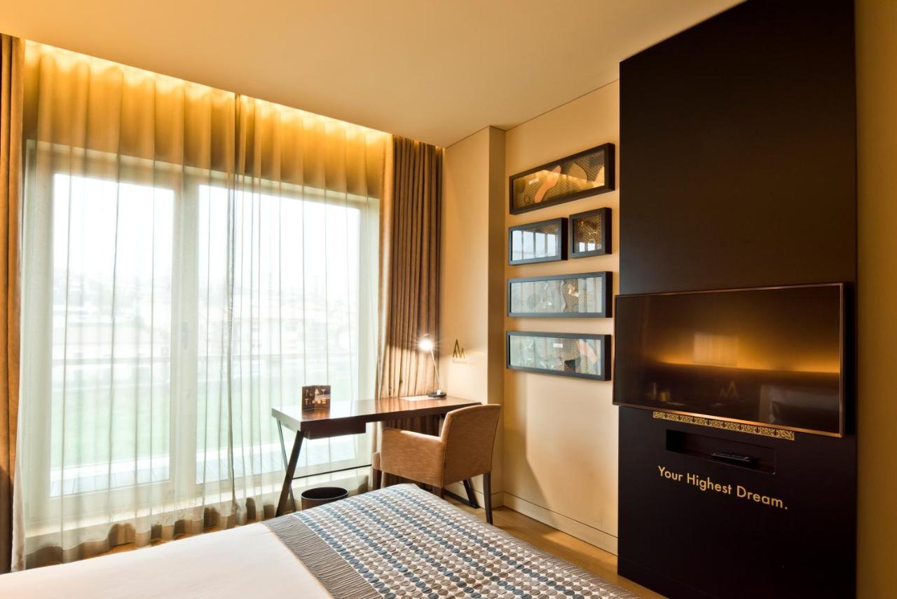Hotel Golden Tulip 4*