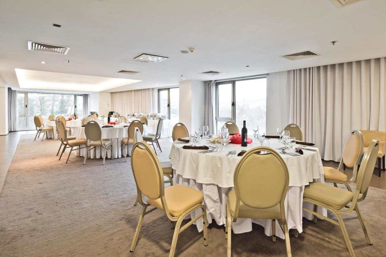 Golden Tulip Hotel São João da Madeira