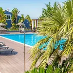 Aldeia Azul Resort