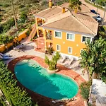 Moonshine Guest House With Private Studios And Private Cottage