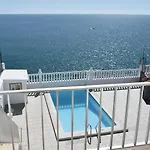 Apartamentos Encosta do Mar