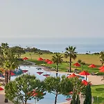 Cascade Wellness Resort