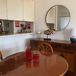 Luzia\'S Apartment - 2 Bedroom Apartment Sleeps 4