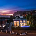 Villa Das Quebradas By An Island Apart
