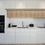 H&H - Rare Modern & Elegant Apartment With Wonderful Sea Views, A Few Meters From Porto De Mos Beach
