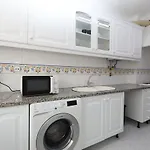 B37 - City Central Door Apartment