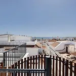 Old Town Apartments Sea View