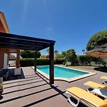 Casa Dos Cedros