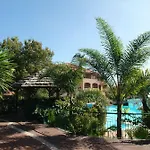 Pestana Village Garden Hotel