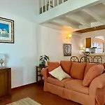 The Tree House 96C - Lagos
