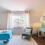 Seafront Unit 1