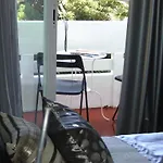 White House Cascais Bed & Breakfast