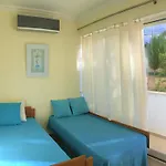 Luxury Sea View T2 Old Town