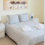 Pedros Apartment By Seewest