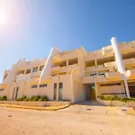 A08 - Magnolia Sea View Apartment