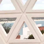 Olinda\'S One Bedroom Apartment In City Center