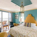The Albatroz Hotel