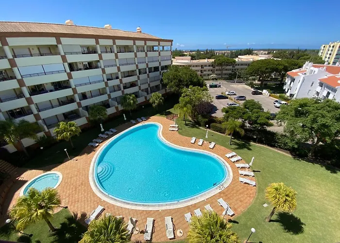 Vilamoura Sea Views Top floor Apartment