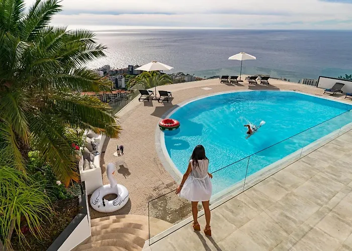 Sky Villa by Travel to Madeira