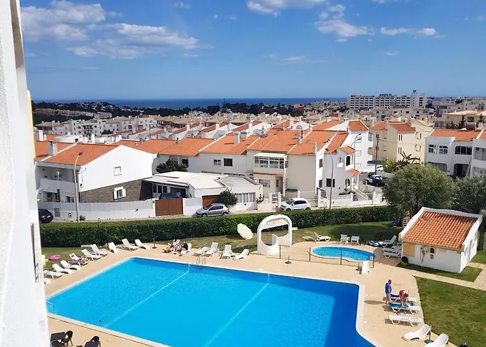 Elegant Studio With Sea View Central In Albufeira 40 M² Shared Pool