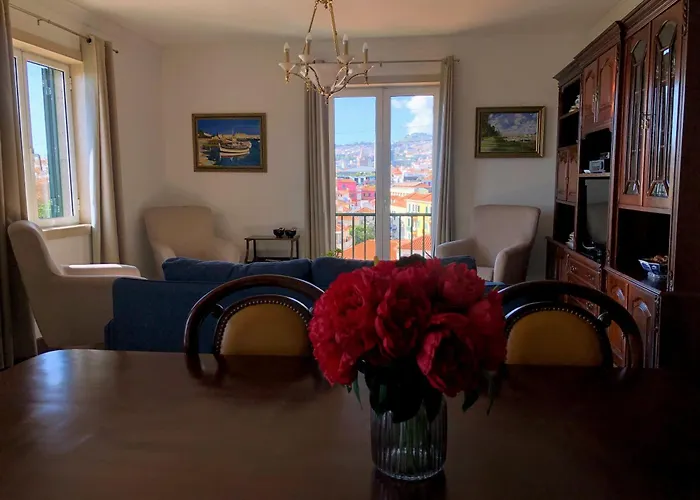 Costa\'S Oldtown House In Funchal