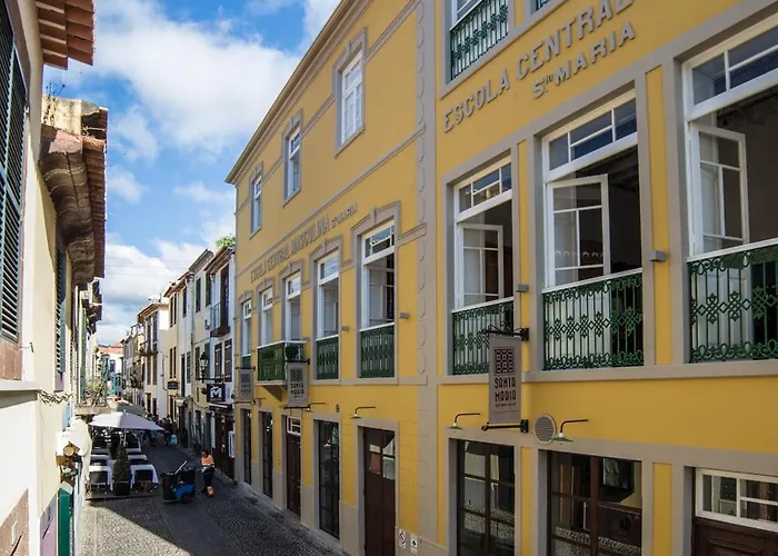 Santa Maria Hostel