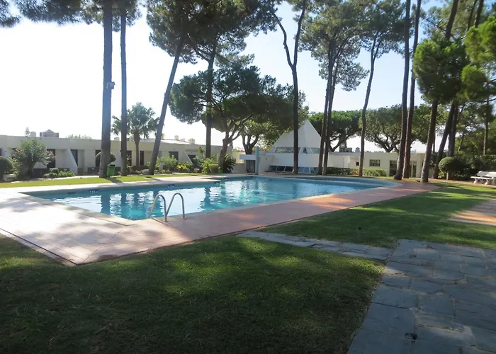 Vilamoura Guest House Planalto