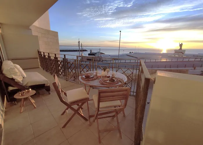 Potato Beach Apartment At Beach Front & Sea View