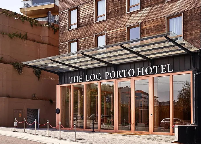 The Log Porto Hotel By Piamonte Hotels