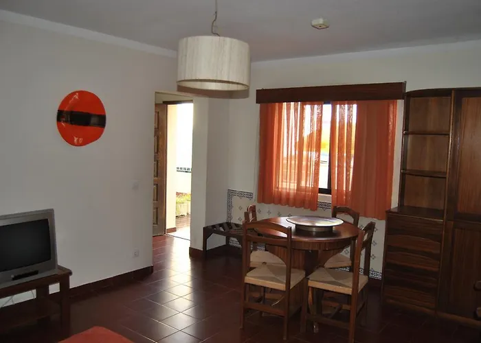 Apartamentos Olhos Do Mar